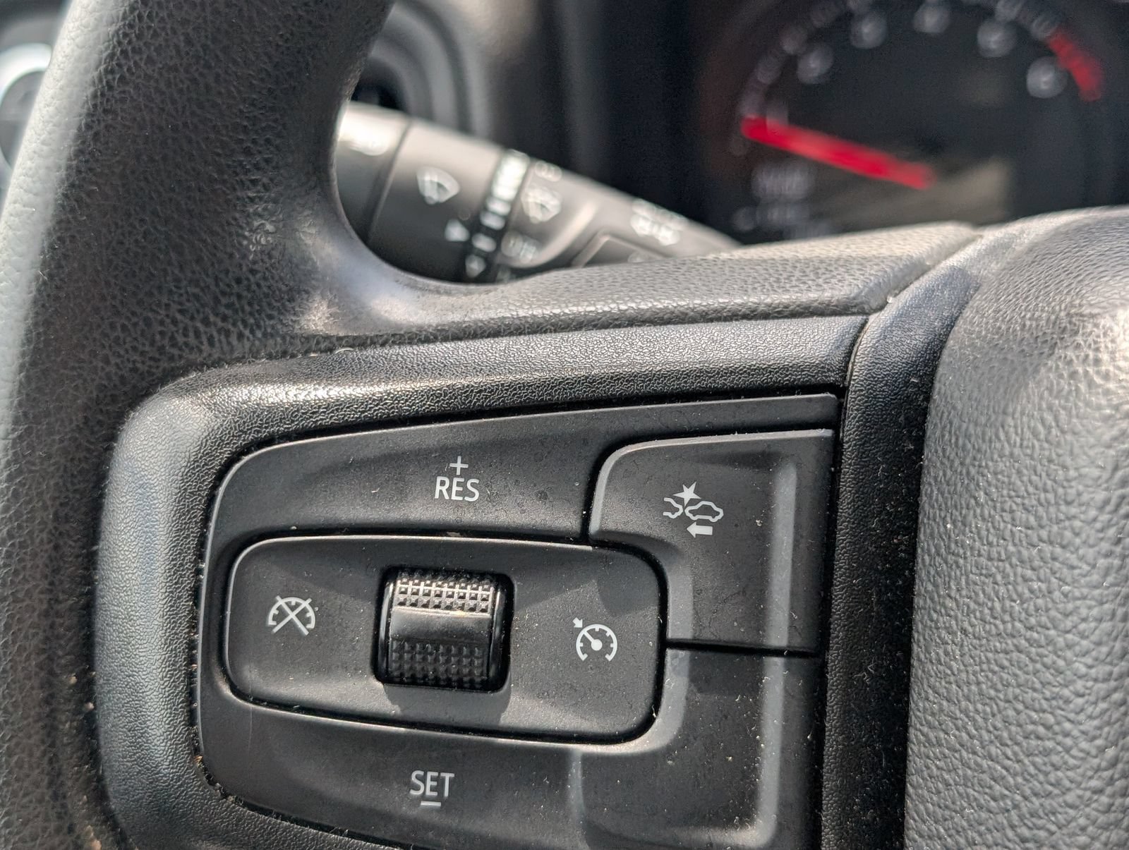 Used 2024 Chevrolet Silverado 1500 Custom AWD/4WD image 15