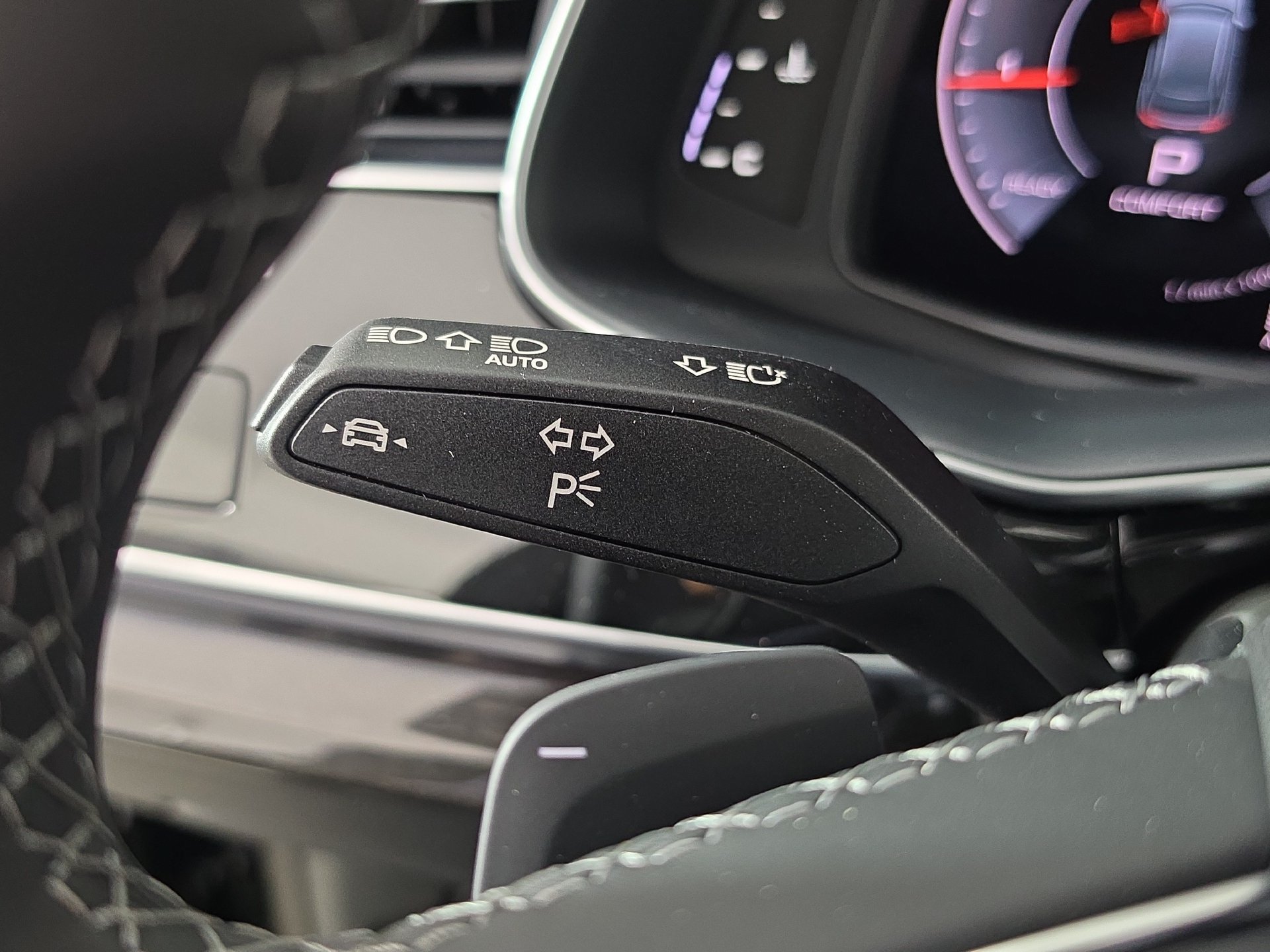 New 2026 Audi Q8 Premium Plus AWD/4WD image 23