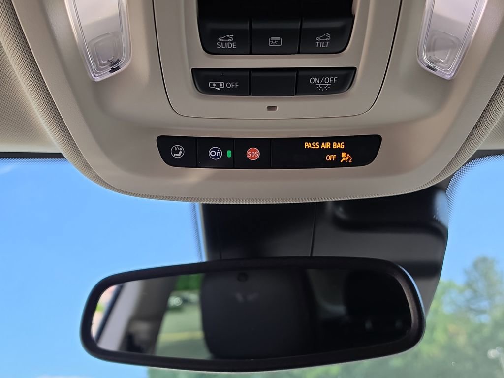 Certified 2023 Buick Envision Essence w/ Sport Touring Package AWD/4WD image 23