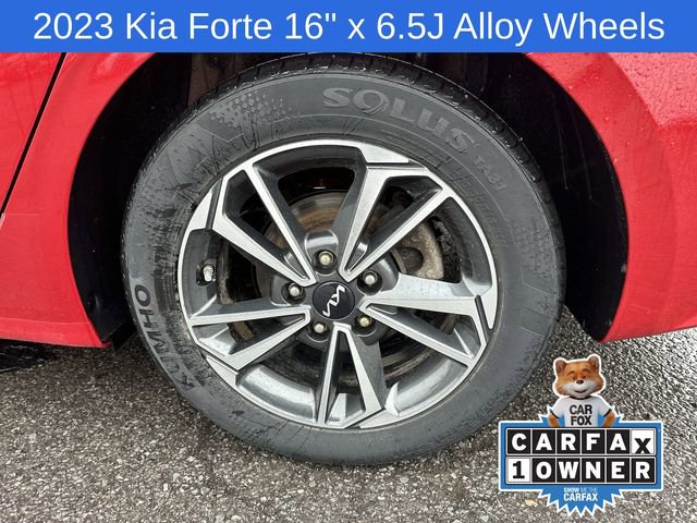 Used 2023 Kia Forte LXS image 27