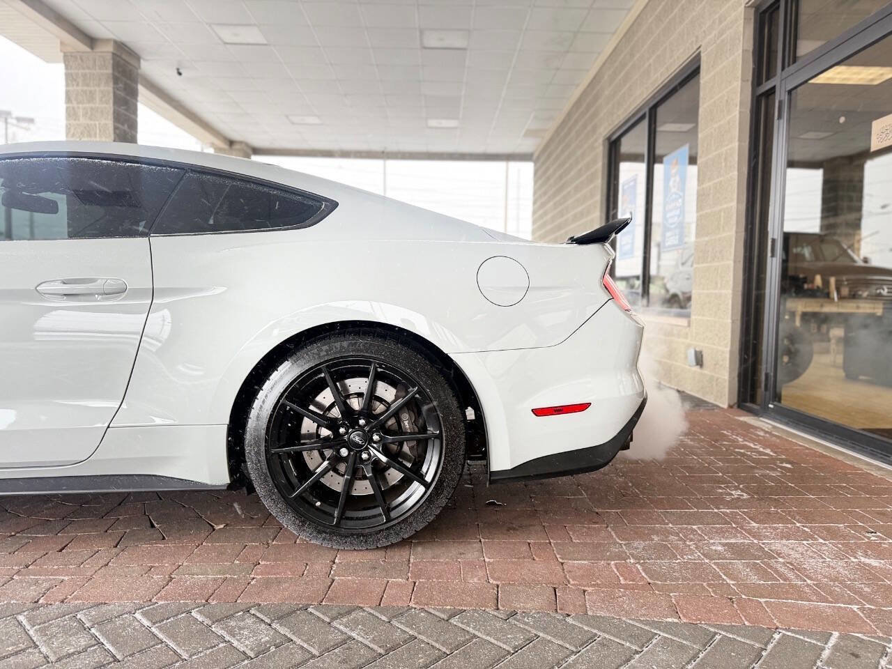 Used 2017 Ford Mustang Shelby GT350 w/ Electronics Package image 7
