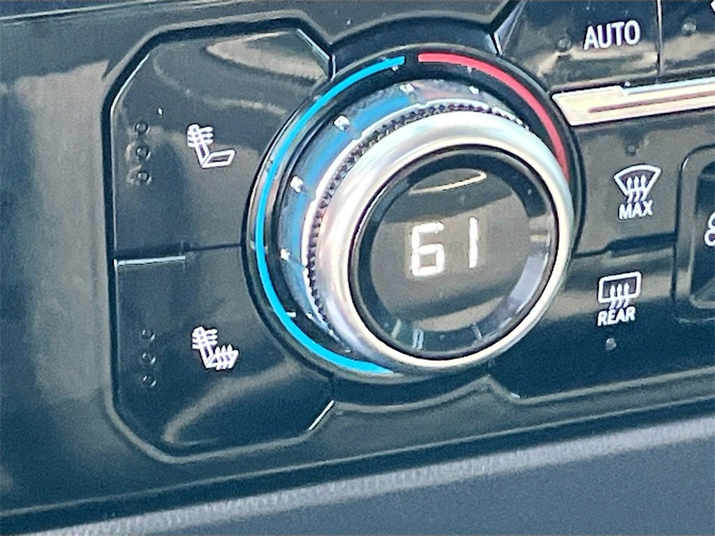 Used 2024 GMC Sierra 1500 Elevation image 19