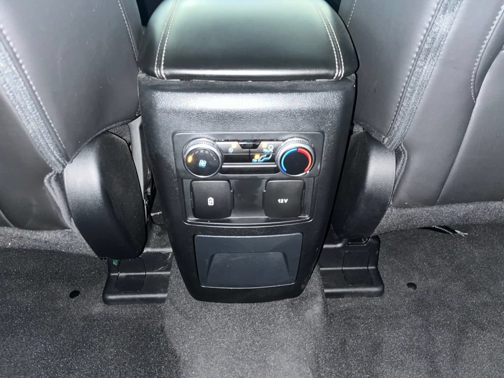 Used 2023 Ford Explorer XLT w/ Equipment Group 202A AWD/4WD image 29