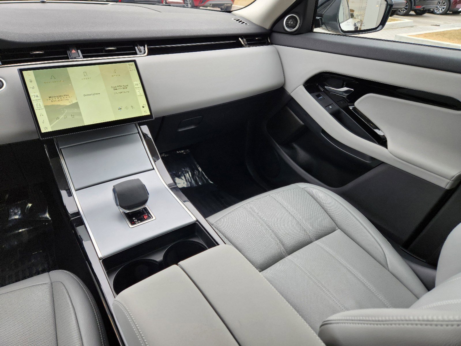 Certified 2024 Land Rover Range Rover Evoque S AWD/4WD image 14