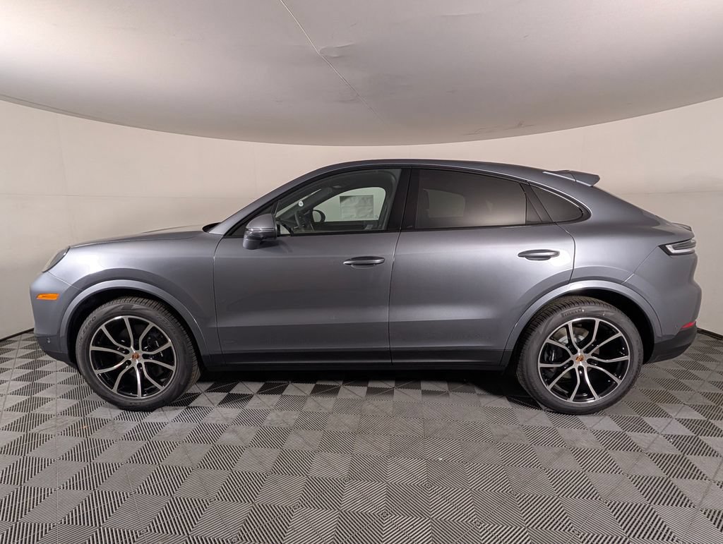 New 2026 Porsche Cayenne Coupe AWD/4WD image 2