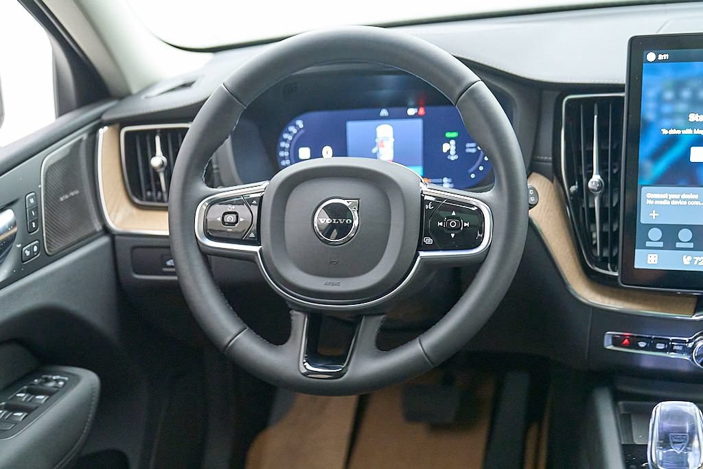 New 2026 Volvo XC60 T8 Ultra w/ Climate Package AWD/4WD image 27