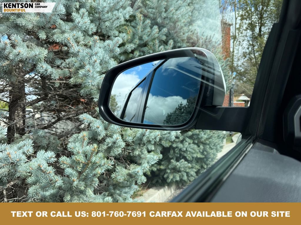 Used 2025 Toyota Tacoma TRD Off-Road image 24