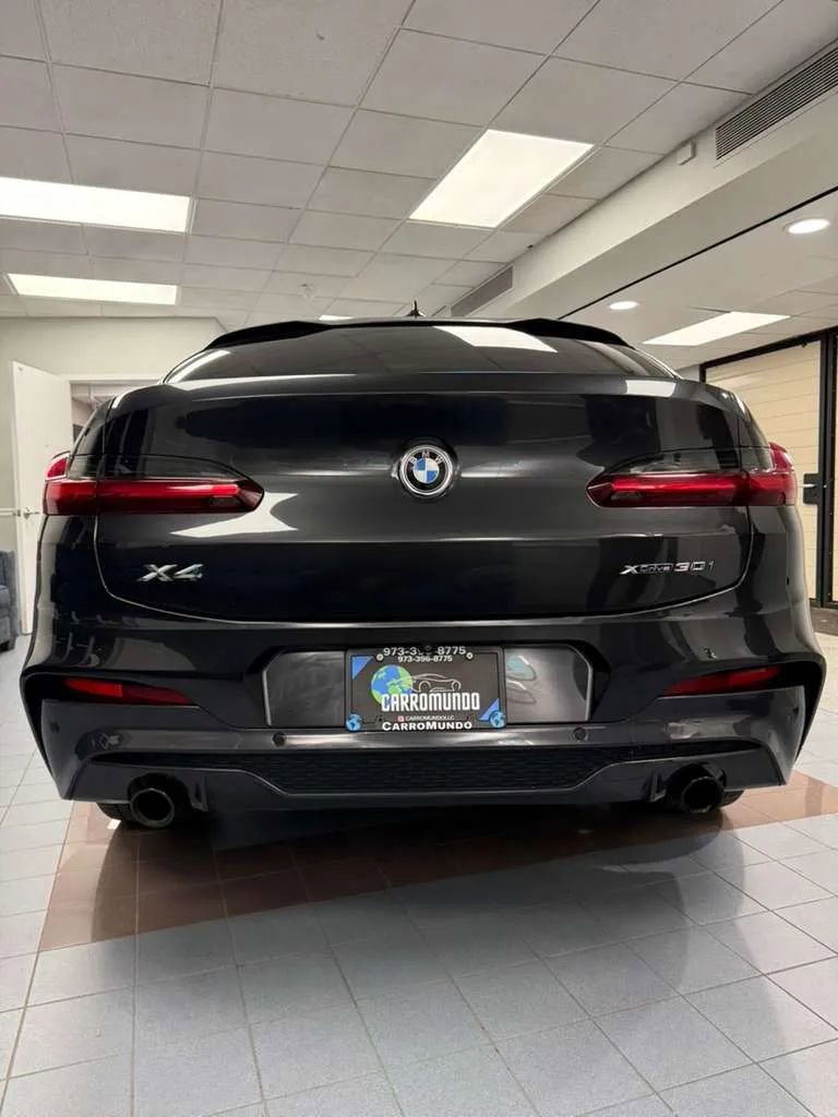 Used 2021 BMW X4 xDrive30i w/ Executive Package AWD/4WD image 5
