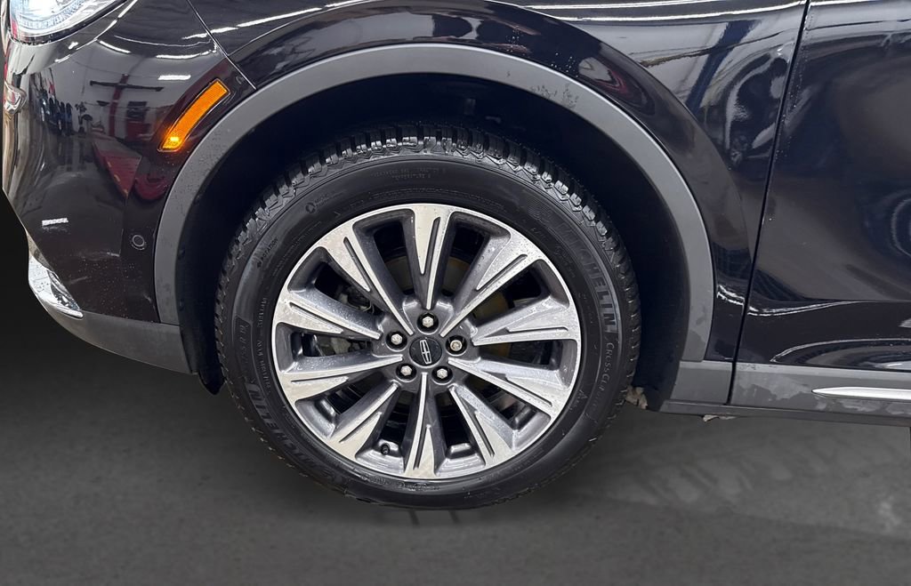 Used 2020 Lincoln Corsair Reserve w/ Equipment Group 202A image 12