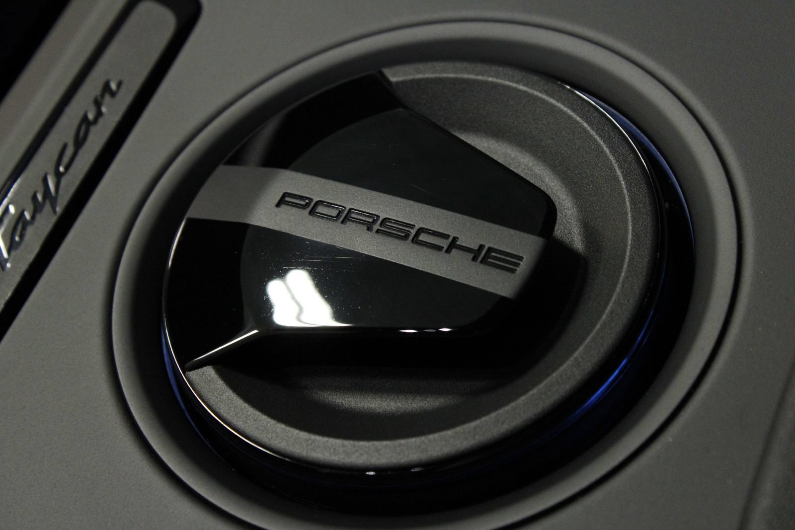 New 2026 Porsche Taycan AWD/4WD image 35