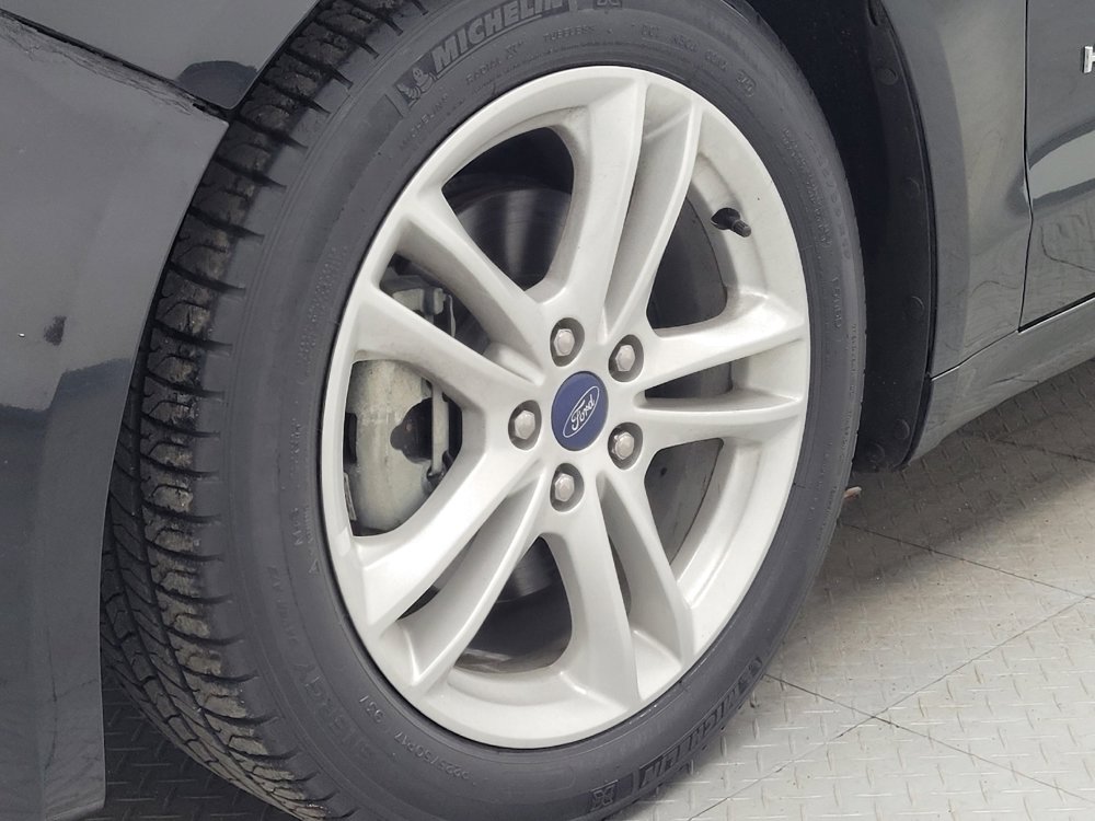Used 2018 Ford Fusion S FWD image 31