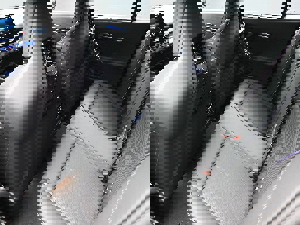 Used 2026 BMW M5 Touring image 16