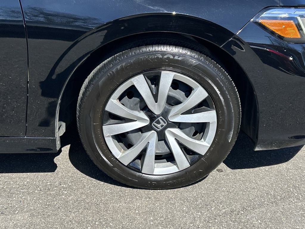 Used 2025 Honda Civic LX image 13