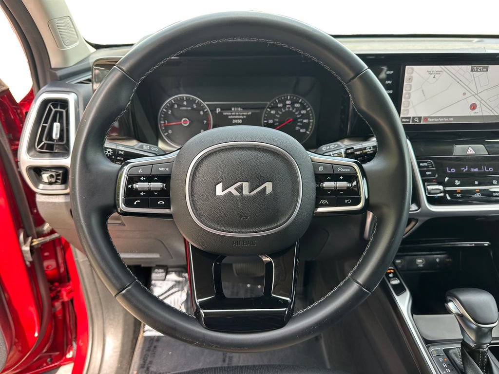 Certified 2023 Kia Sorento S AWD/4WD image 19