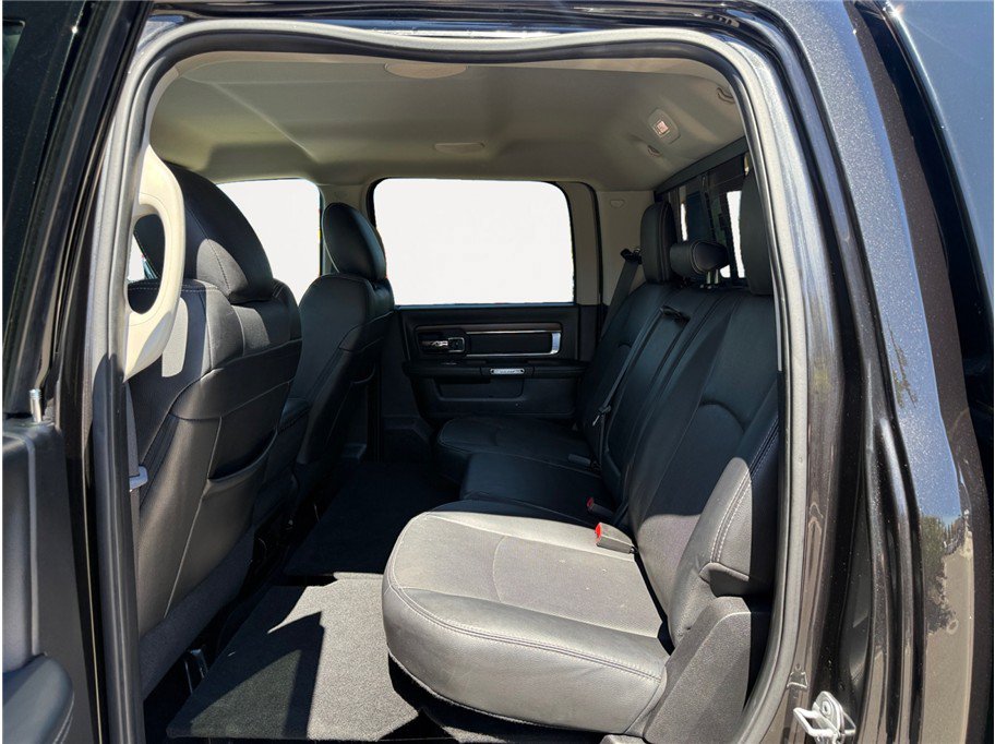 Used 2016 RAM 3500 Laramie AWD/4WD image 13