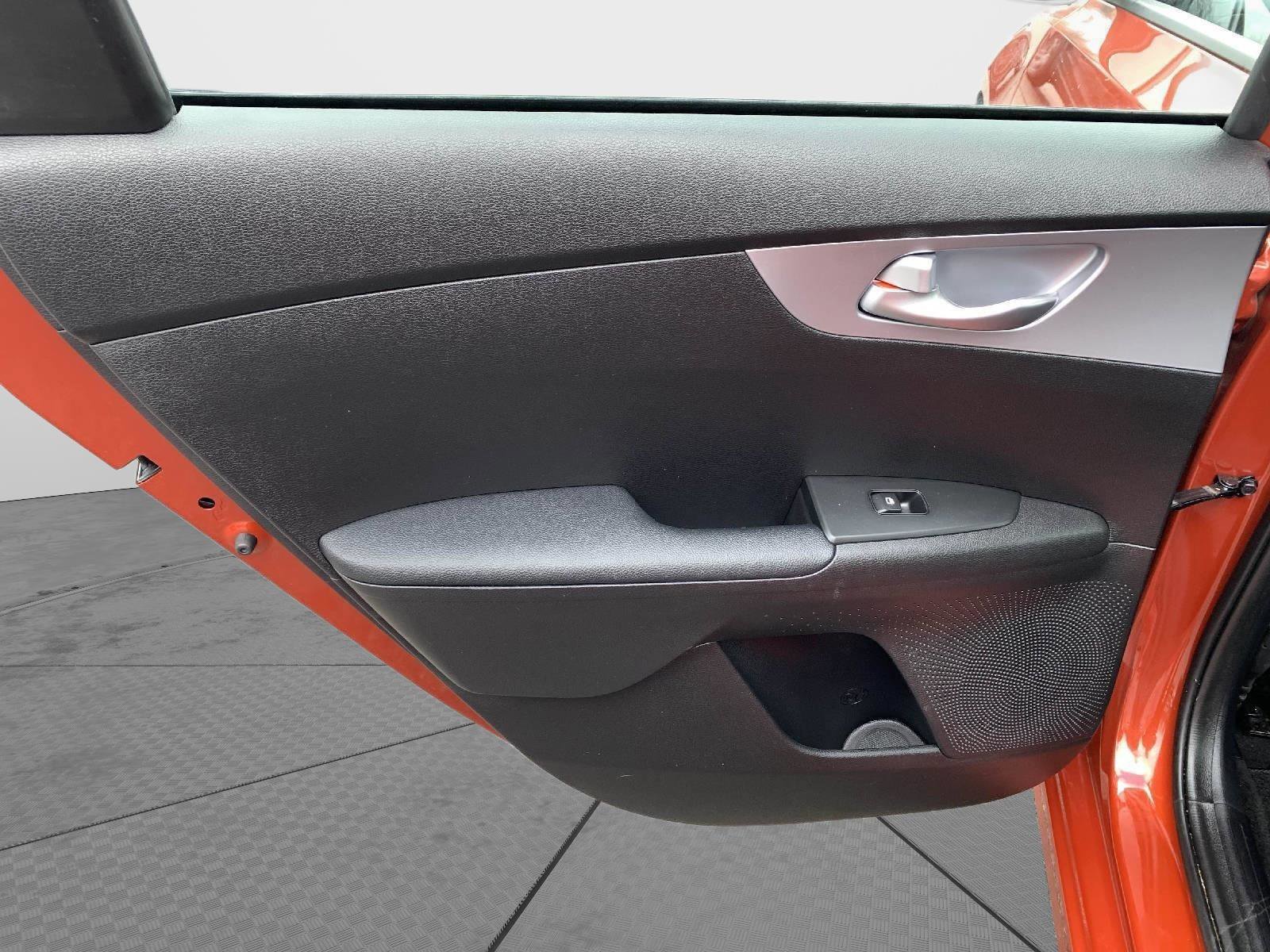 Used 2023 Kia Forte LXS w/ LXS Technology Package image 36