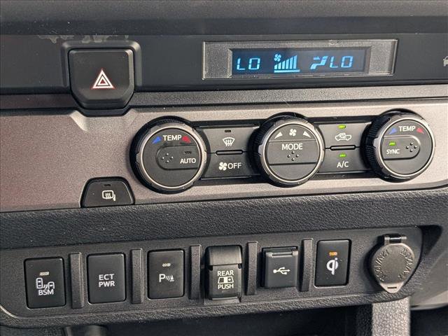 Used 2022 Toyota Tacoma TRD Sport w/ Technology Package RWD image 14