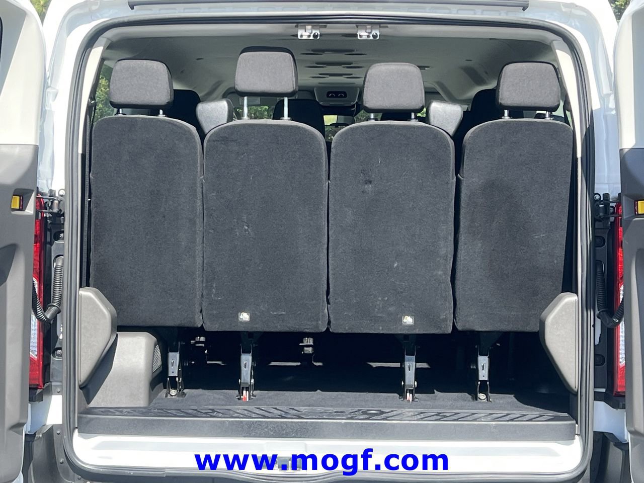 Used 2024 Ford Transit 350 XLT image 19