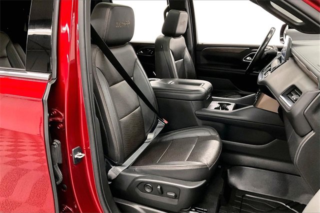 Used 2021 Chevrolet Tahoe High Country w/ Premium Package image 7