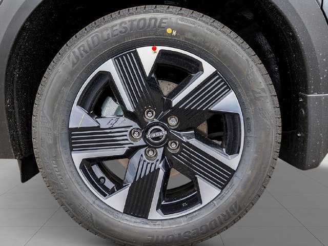 New 2027 Nissan Kicks SV AWD/4WD image 11