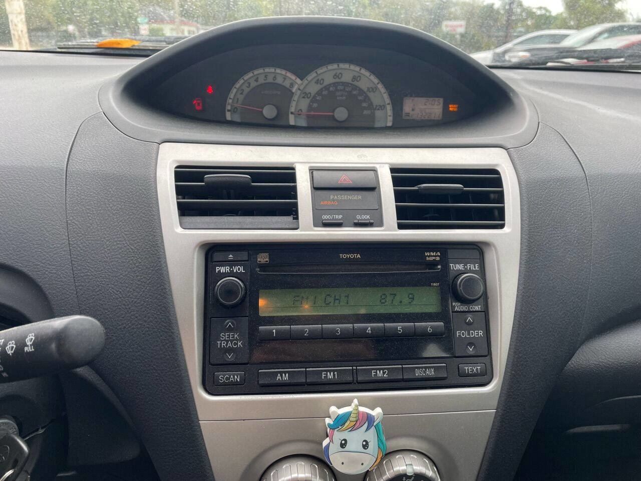 Used 2007 Toyota Yaris Sedan image 10