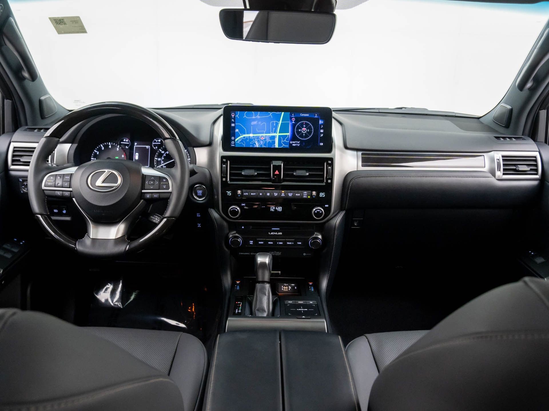 Used 2023 Lexus GX 460 Premium w/ Premium Plus Package image 13