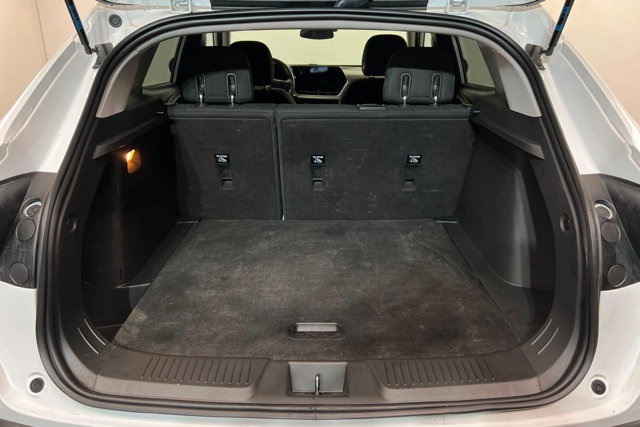 Used 2024 Chevrolet Trax LS FWD image 22