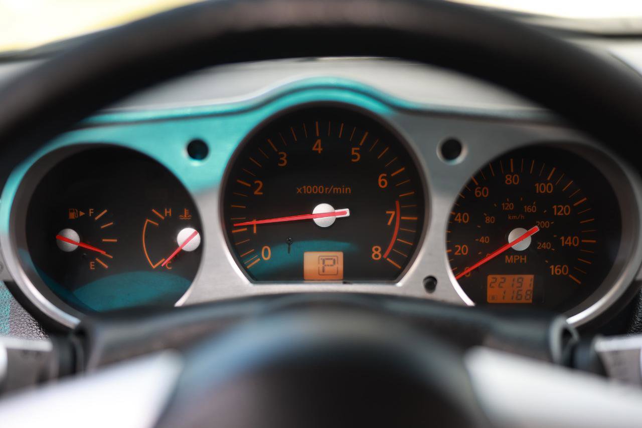 Used 2003 Nissan 350Z Touring RWD image 21