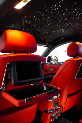 Used 2017 Rolls-Royce Ghost RWD image 19