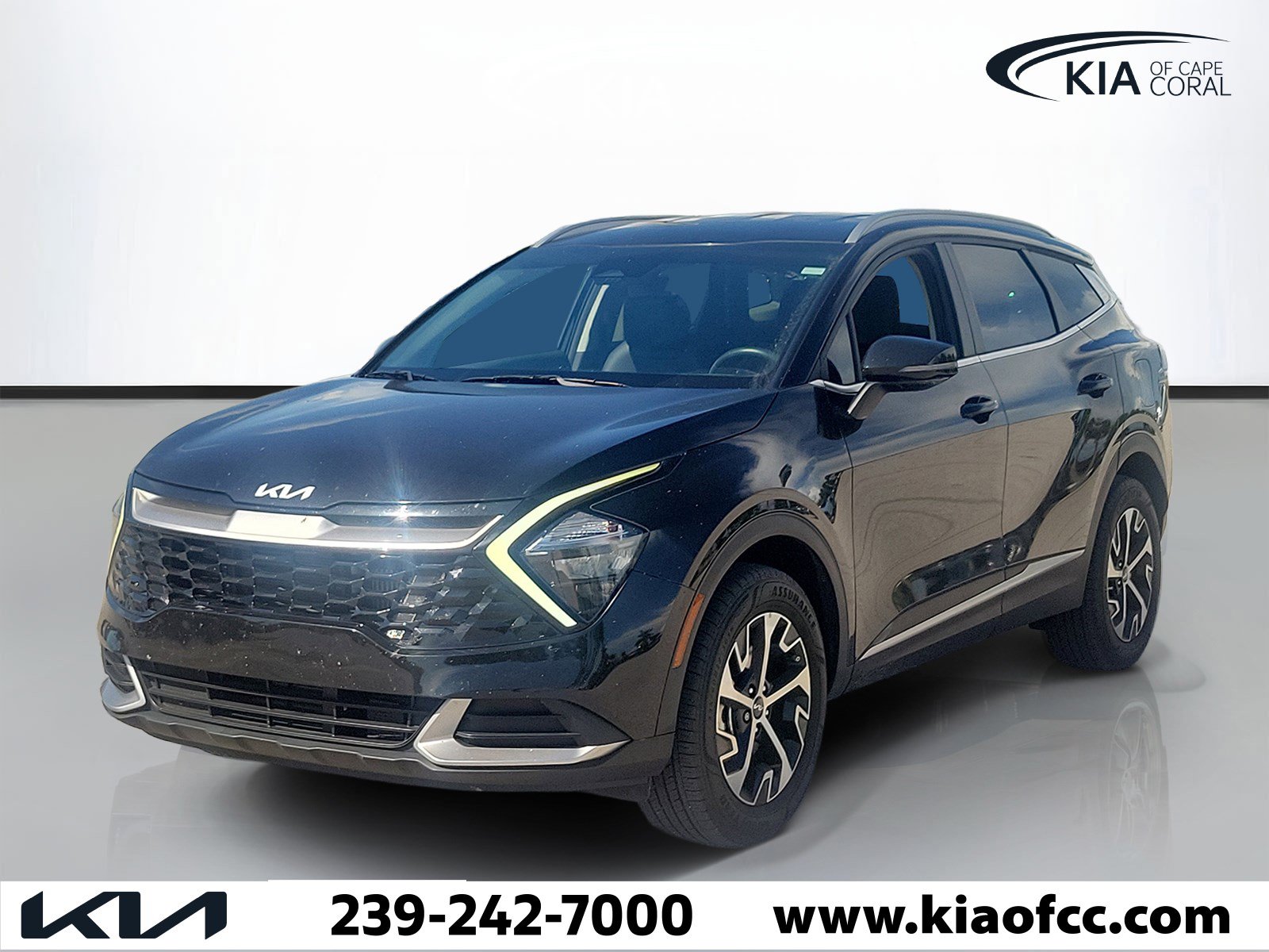 Certified 2023 Kia Sportage EX AWD/4WD image 3