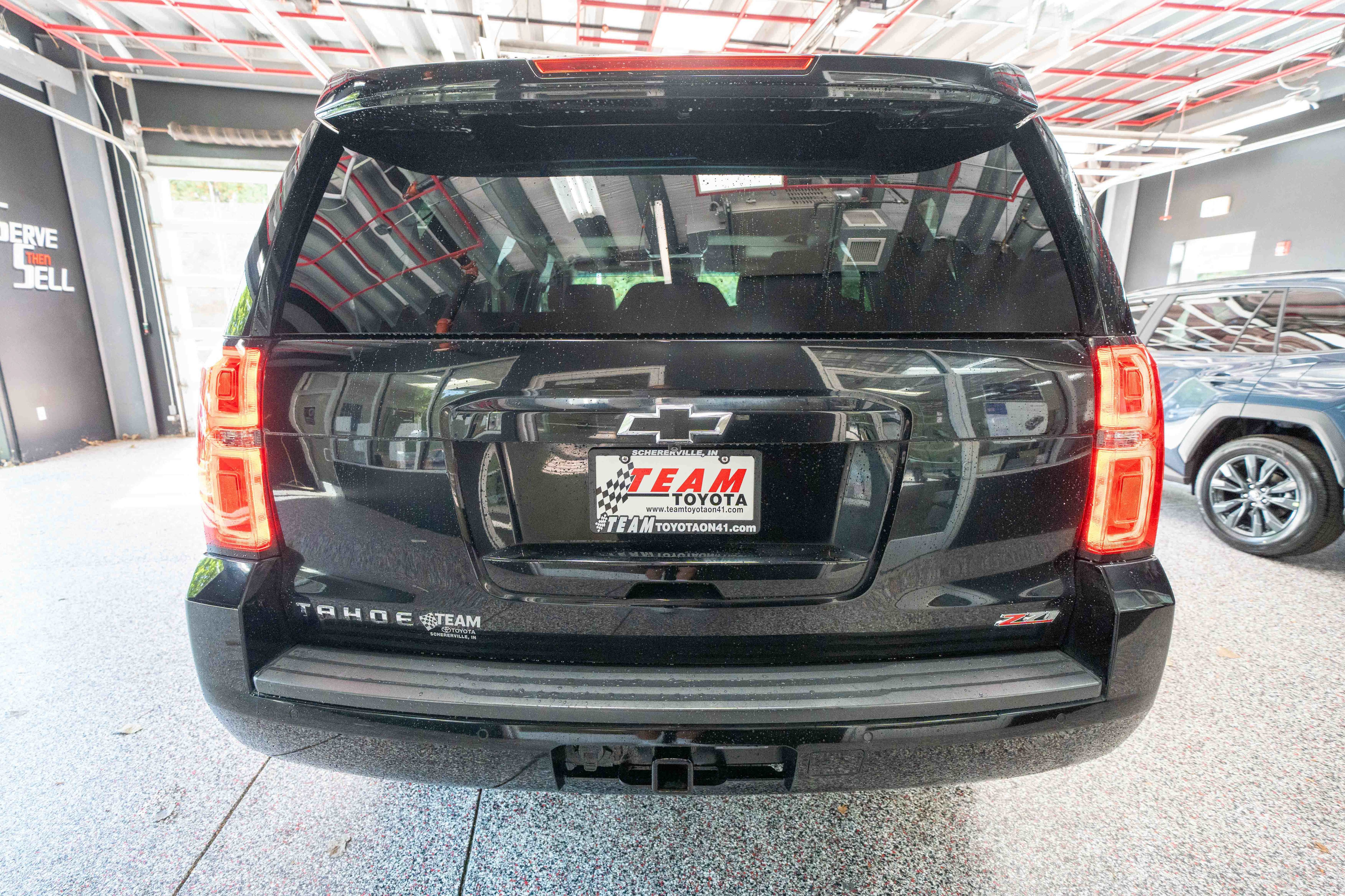 Used 2018 Chevrolet Tahoe LT w/ Z71 Midnight Edition AWD/4WD image 3