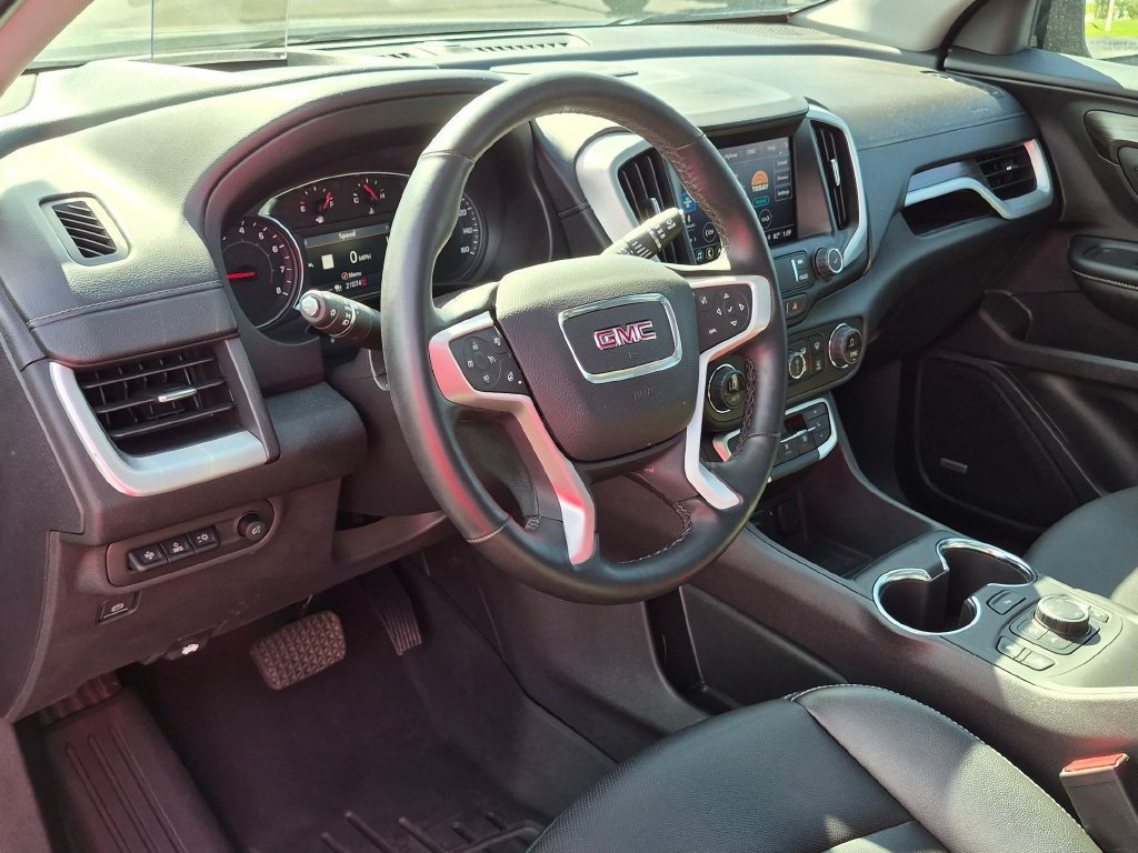 Used 2024 GMC Terrain SLT w/ Infotainment Package II AWD/4WD image 9