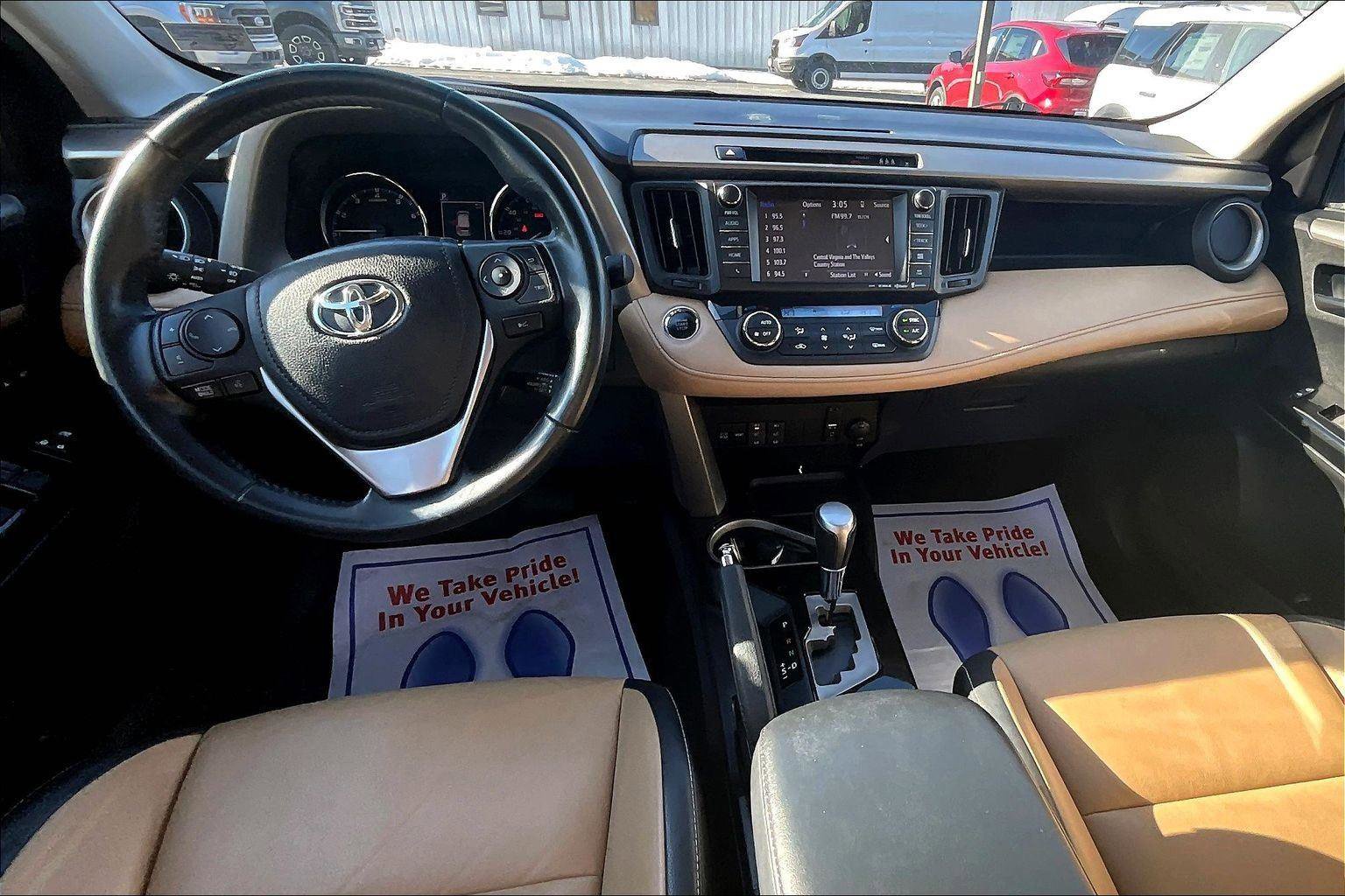 Used 2018 Toyota RAV4 Limited image 13