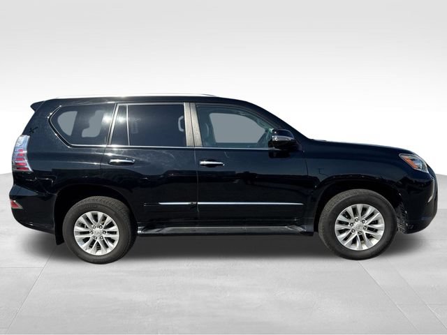 Used 2014 Lexus GX 460 w/ Premium Package AWD/4WD image 6