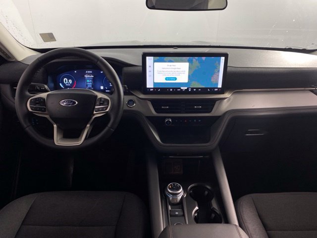 Used 2025 Ford Explorer Active AWD/4WD image 25
