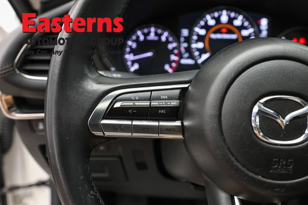 Used 2023 MAZDA MAZDA3 s FWD image 16