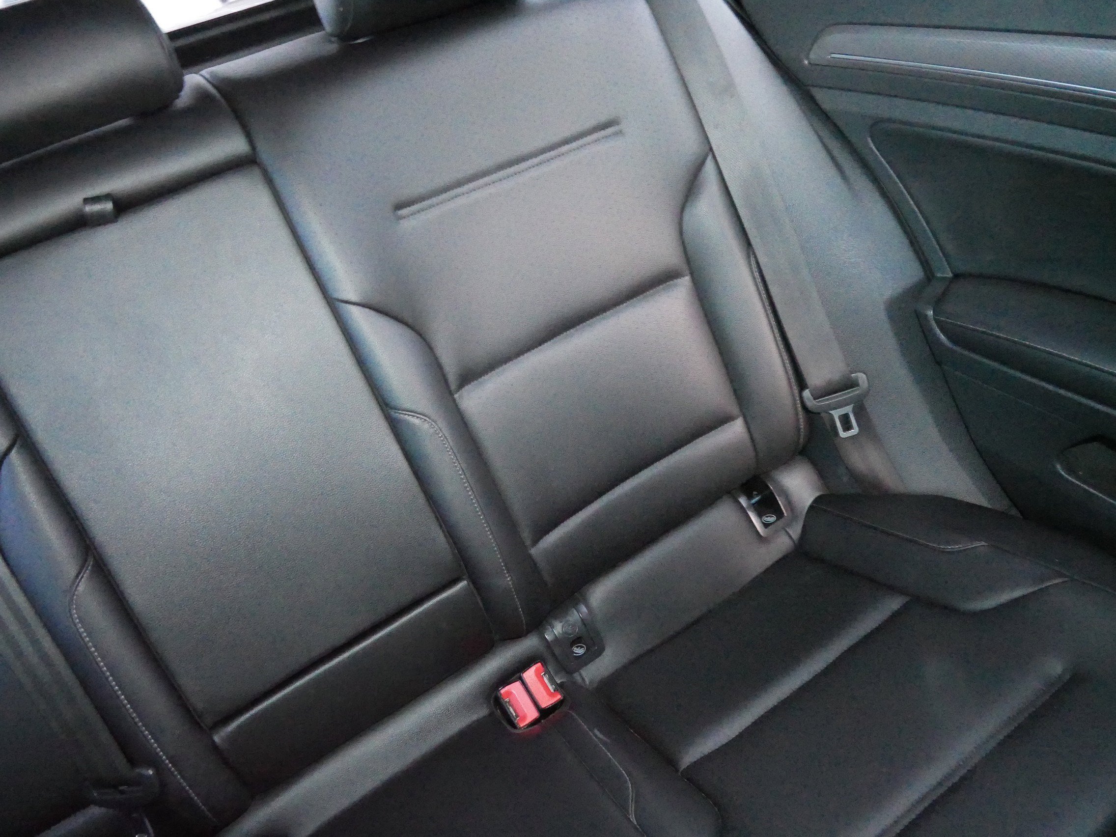 Used 2017 Volkswagen Golf Alltrack S image 14