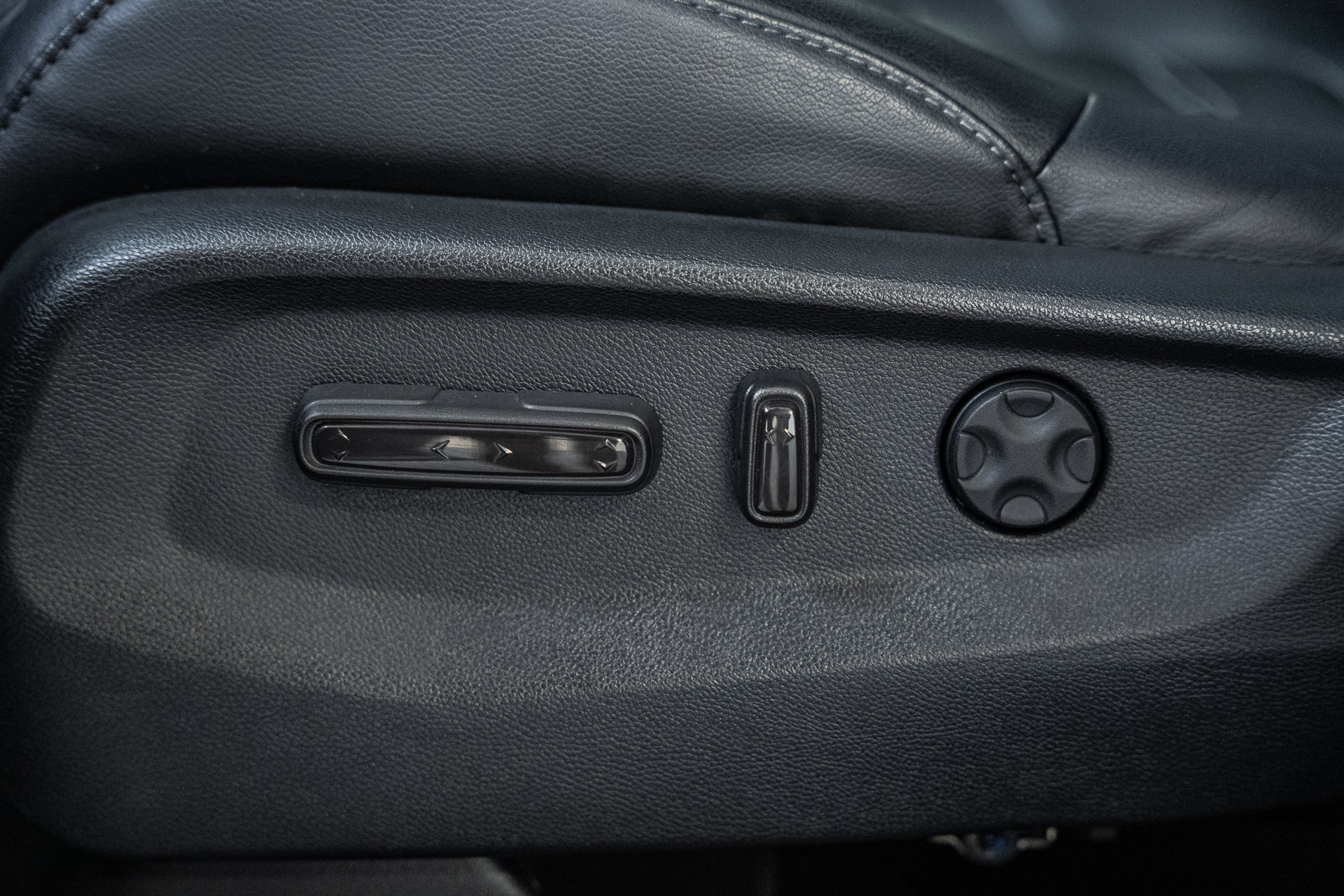 Used 2022 Honda CR-V Touring image 43