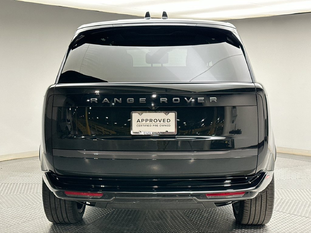 Certified 2025 Land Rover Range Rover SE AWD/4WD image 12