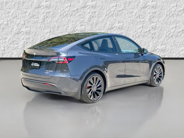 Used 2024 Tesla Model Y Performance AWD/4WD image 3