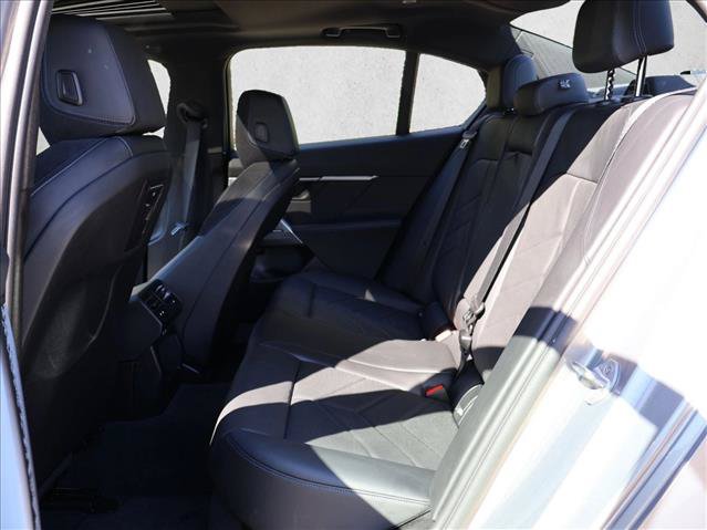 Used 2025 BMW i5 xDrive40 w/ M Sport Package AWD/4WD image 23