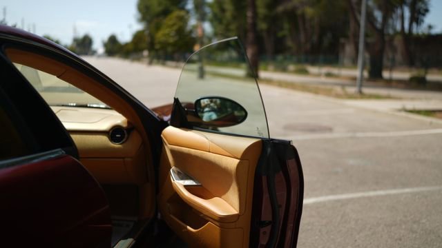 Used 2012 Fisker Karma EcoSport RWD image 30