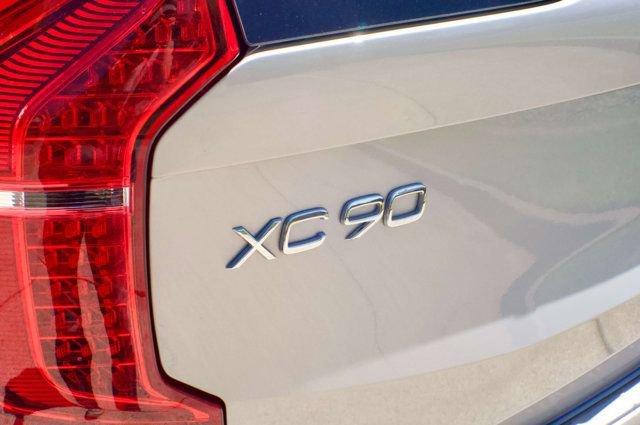 Used 2024 Volvo XC90 B6 Ultimate AWD/4WD image 12