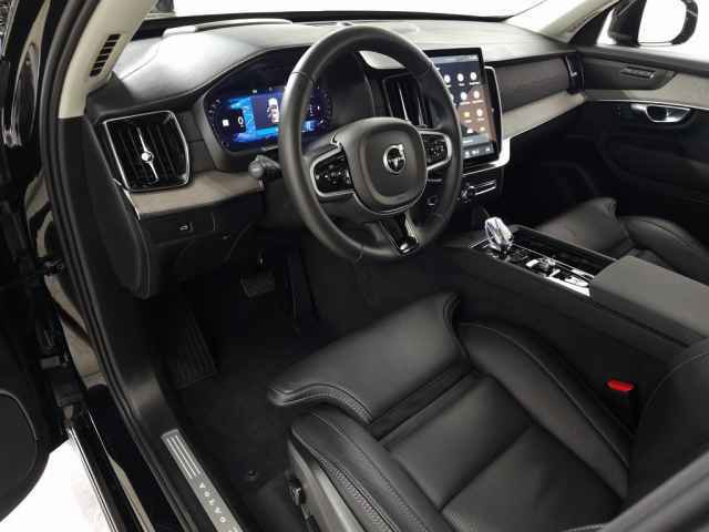 Used 2026 Volvo XC90 B6 Ultra w/ Protection Package image 20