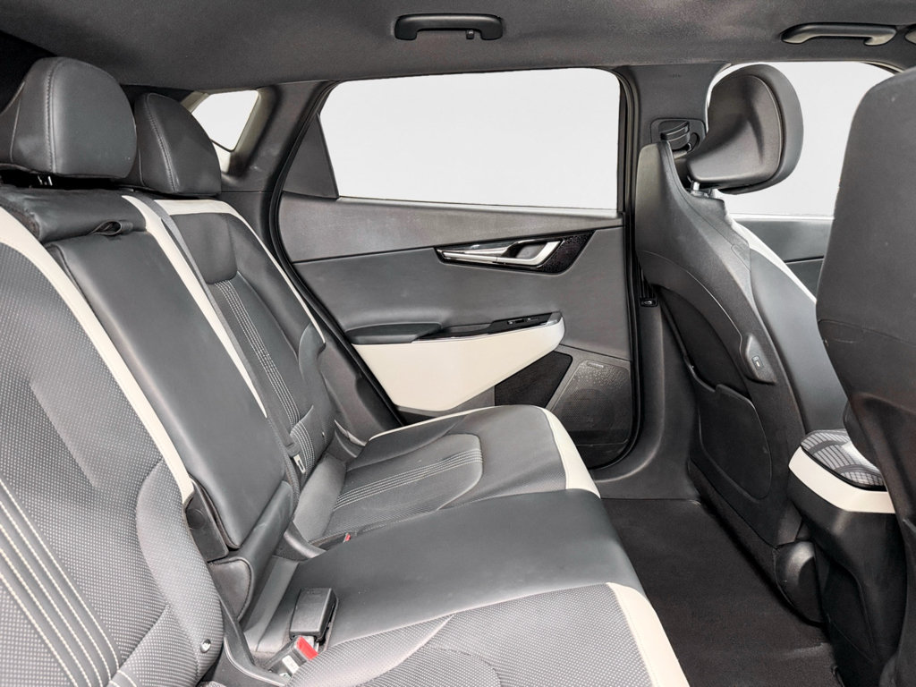 Used 2023 Kia EV6 GT-Line AWD/4WD image 22