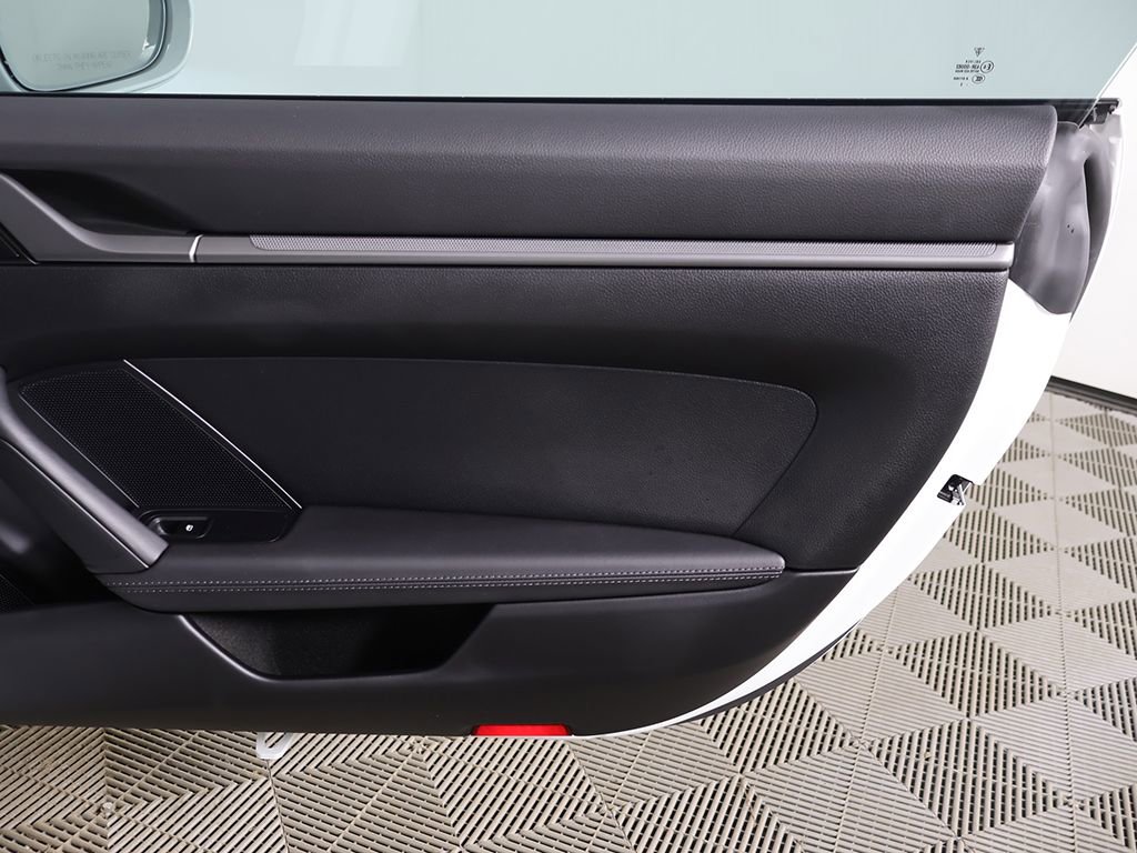 Used 2024 Porsche 911 Carrera S RWD image 18