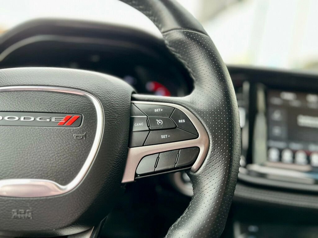 Used 2022 Dodge Durango SXT AWD/4WD image 20