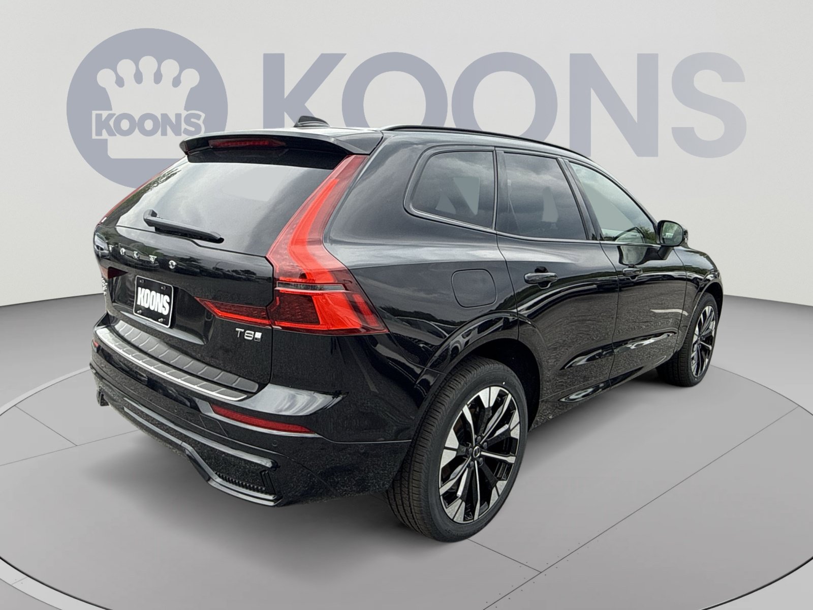 New 2026 Volvo XC60 T8 Plus w/ Protection Package Premier AWD/4WD image 7