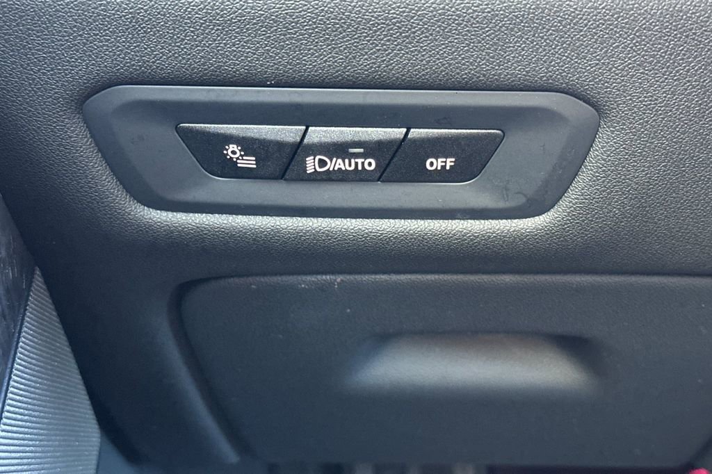 Used 2024 BMW X5 sDrive40i w/ M Sport Package image 32