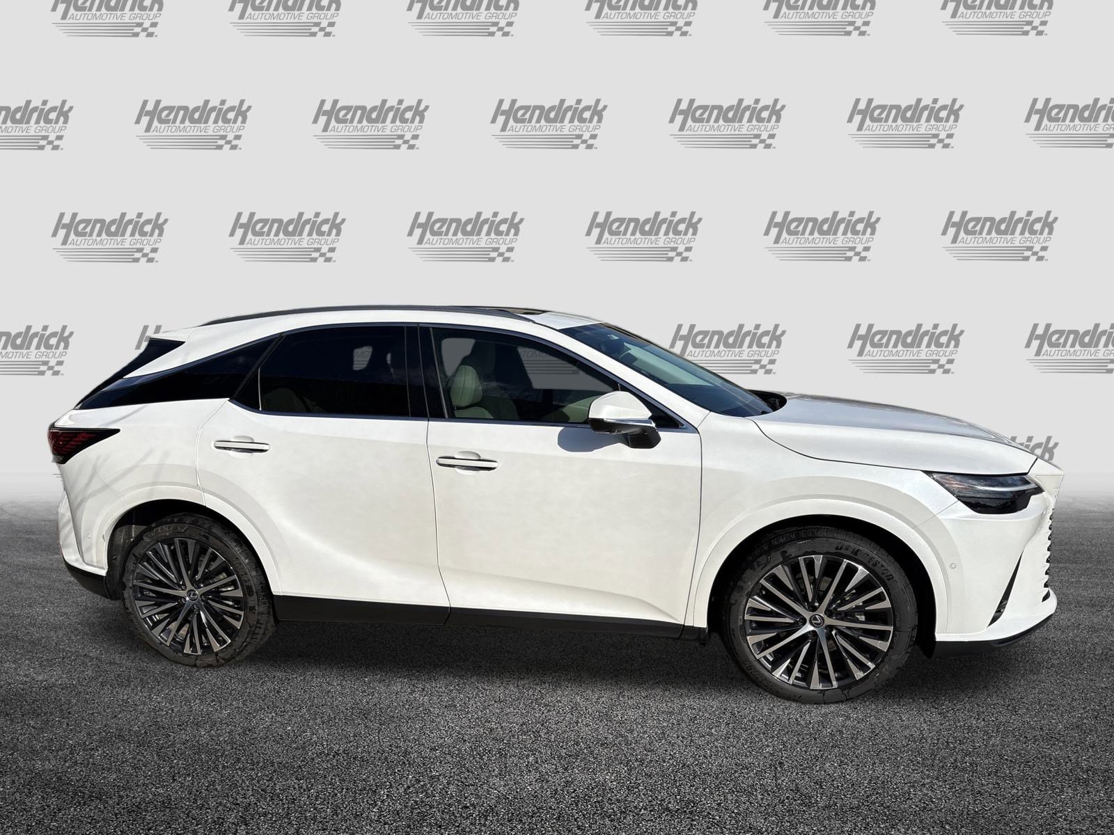 Used 2024 Lexus RX 350 Premium Plus image 11